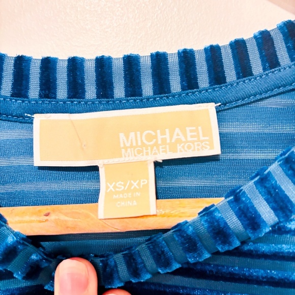 MICHAEL KORS Teal blue velvet striped bell sleeve top | X-Small * - Picture 9 of 10